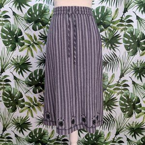 Westport Blue Pinstripe Skirt (Size: Large)